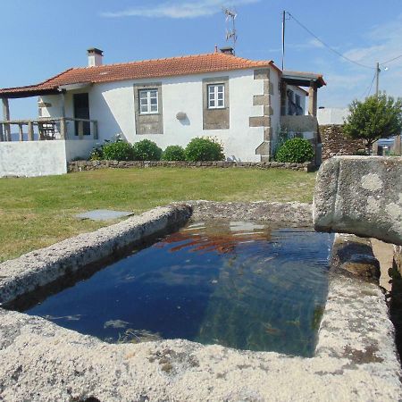 Вілла Casas Da Loureira - Casa Do Antonio E Pascoal Віла-Нова-де-Сервейра Екстер'єр фото